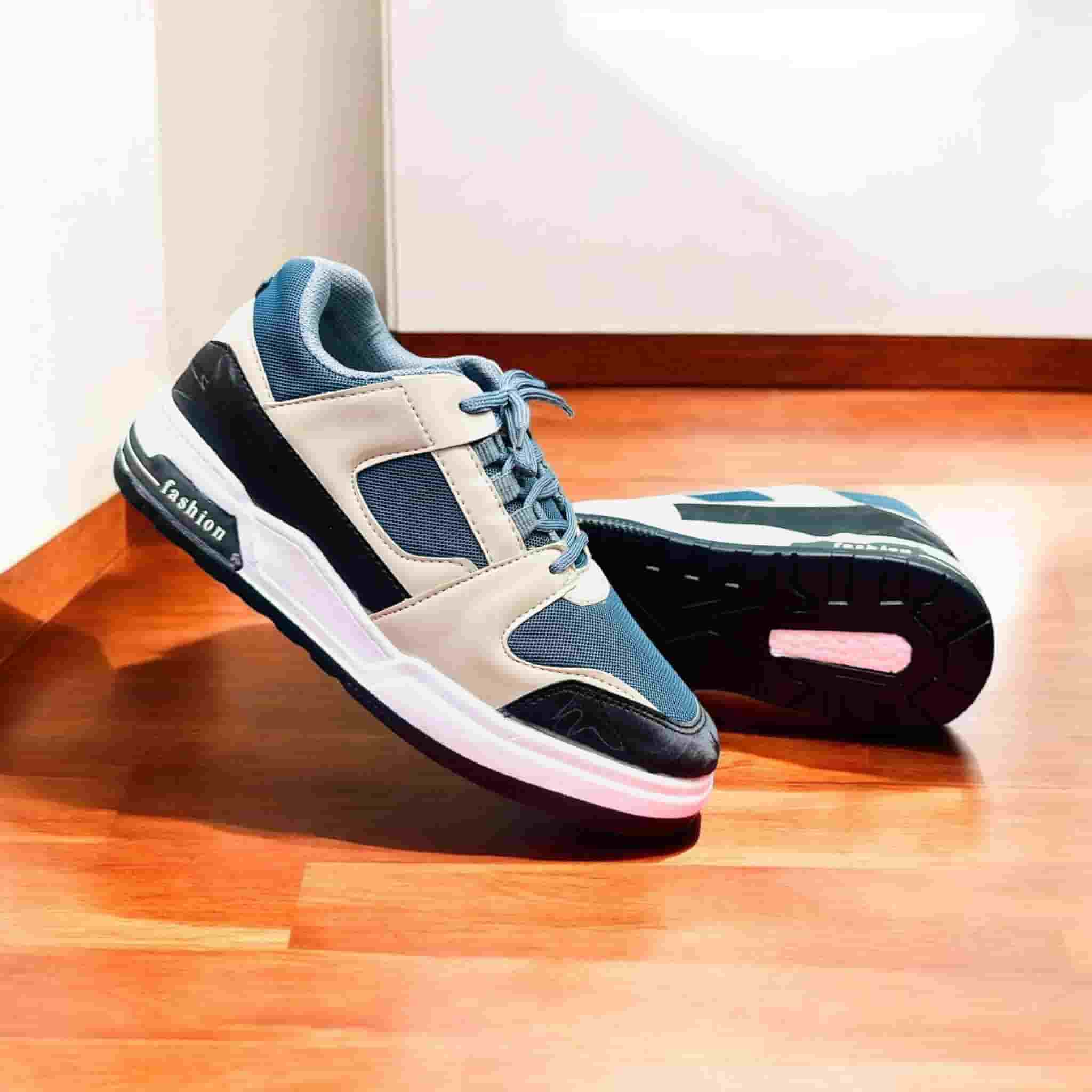 Clearance offer Sneakers  (L- 241 )