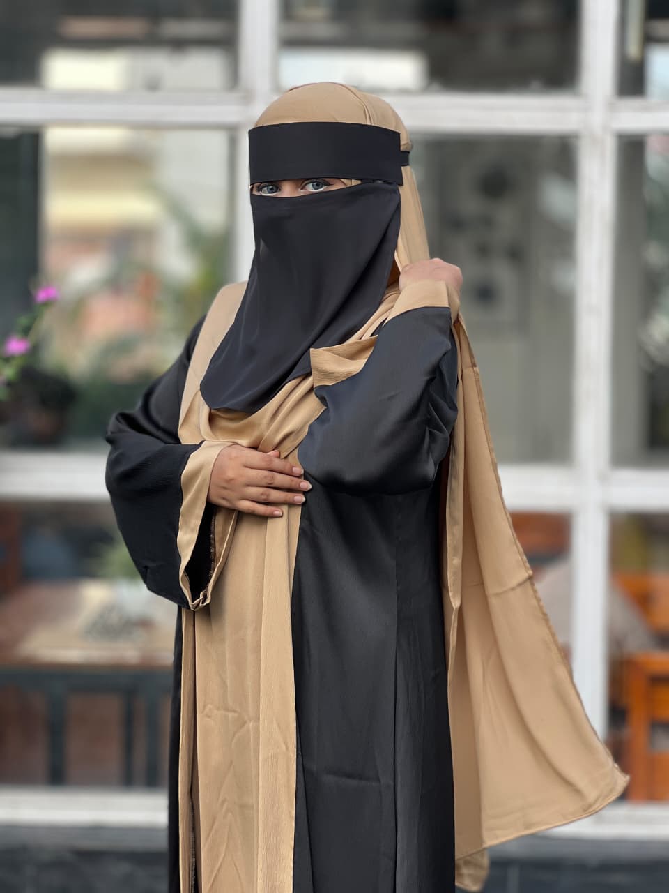 Contrast Overcoat Abaya